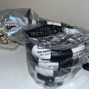 Sand worm popcorn bucket 2024 BEETLEJUICE BEETLEJUICE 🪲